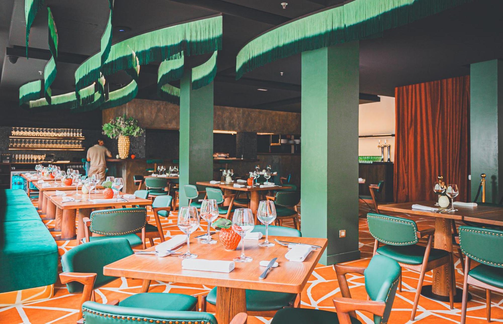 Hesperia Barcelona Presidente Hotel Luaran gambar