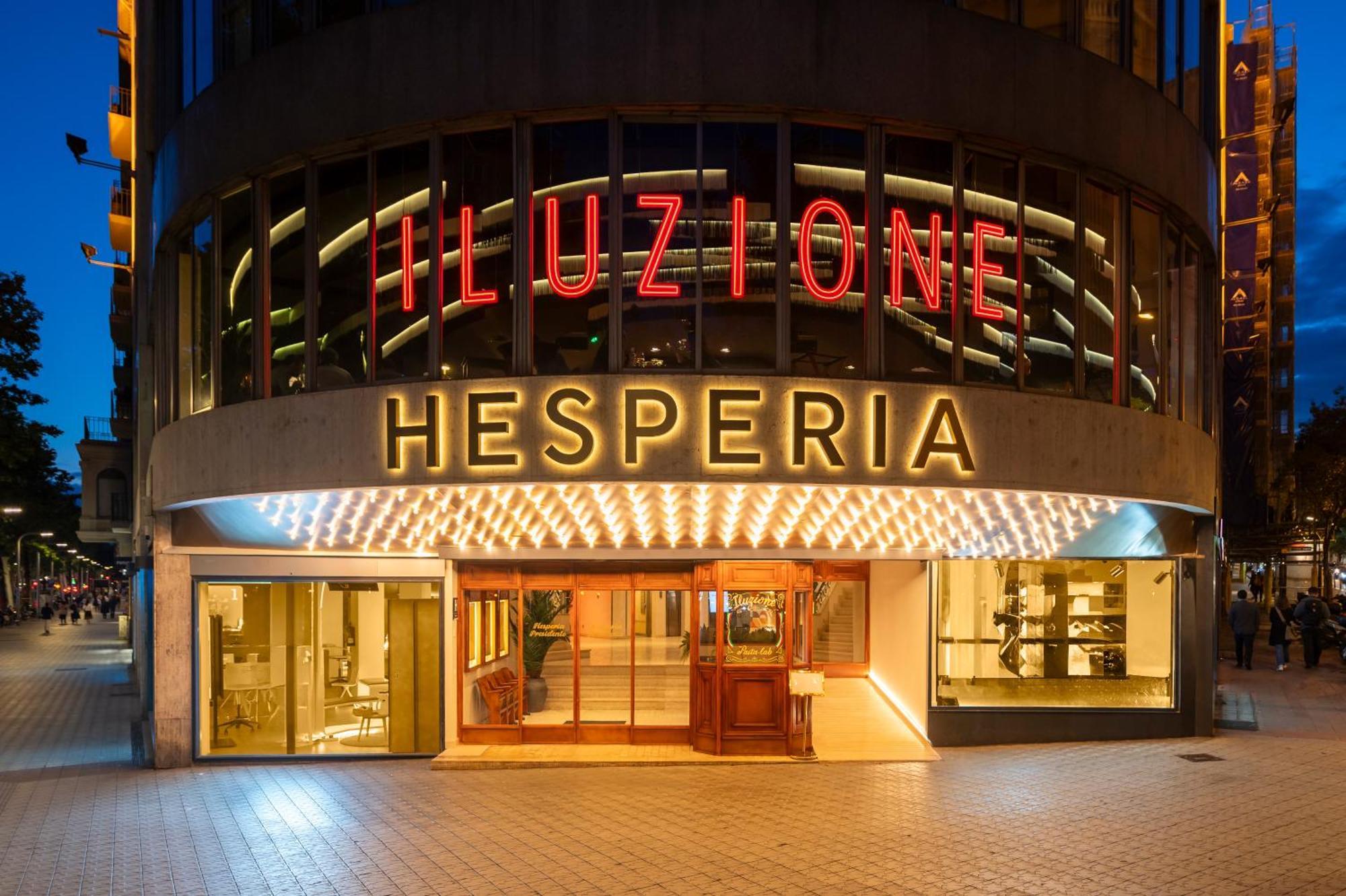 Hesperia Barcelona Presidente Hotel Luaran gambar