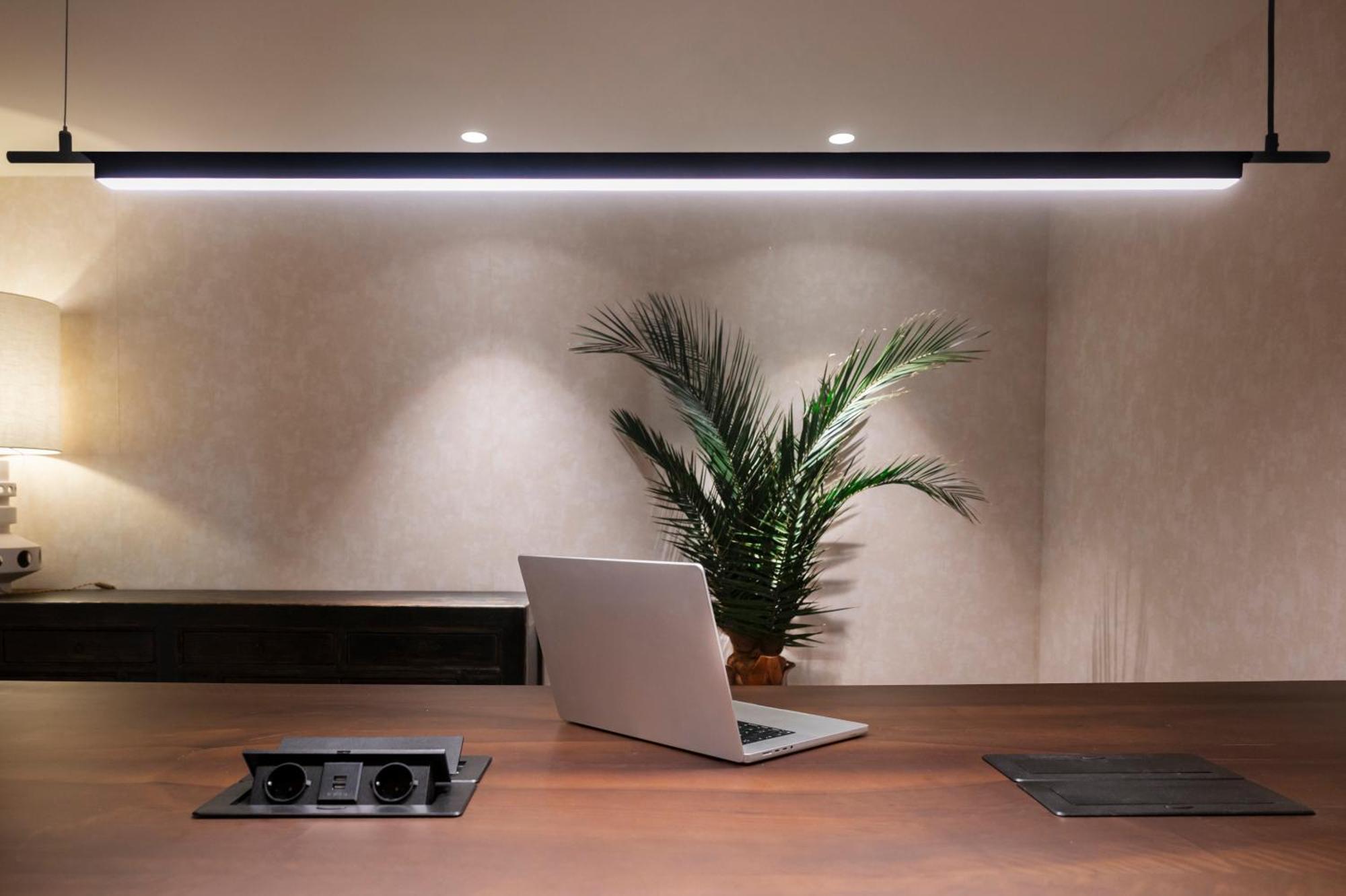 Hesperia Barcelona Presidente Hotel Luaran gambar